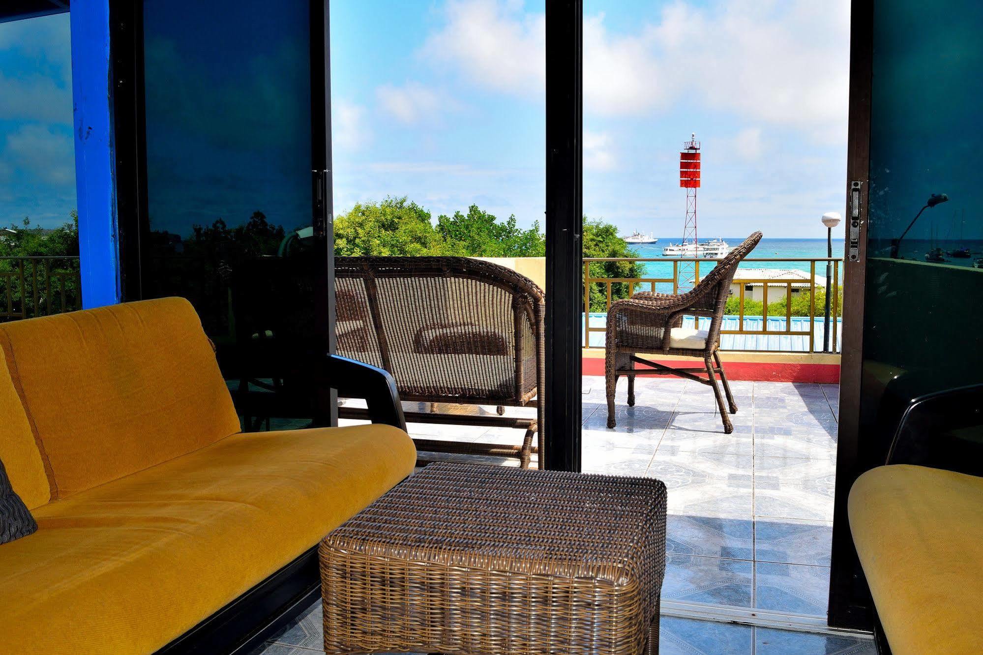 Hostal Cormorant Flightless Puerto Ayora (Galapagos Islands) Exterior foto